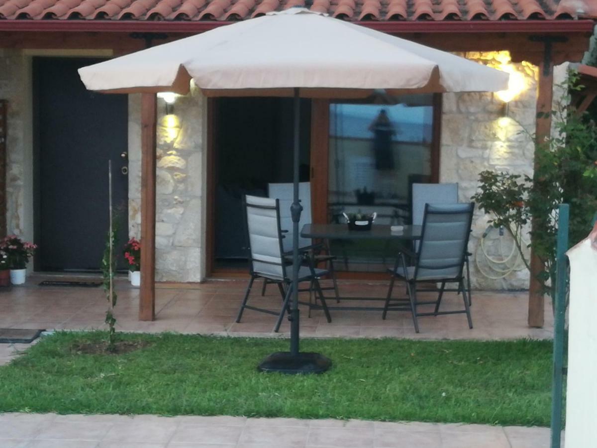 Villa Anna Nea Moudania Esterno foto